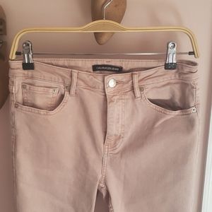 Calvin Klein blush pink skinny jeans - size 6